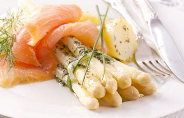 wat is de kooktijd van asperges